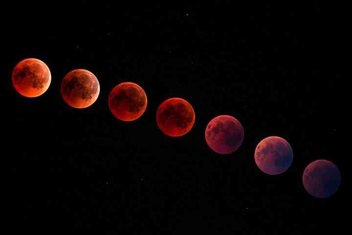 Eclissi totale di Luna