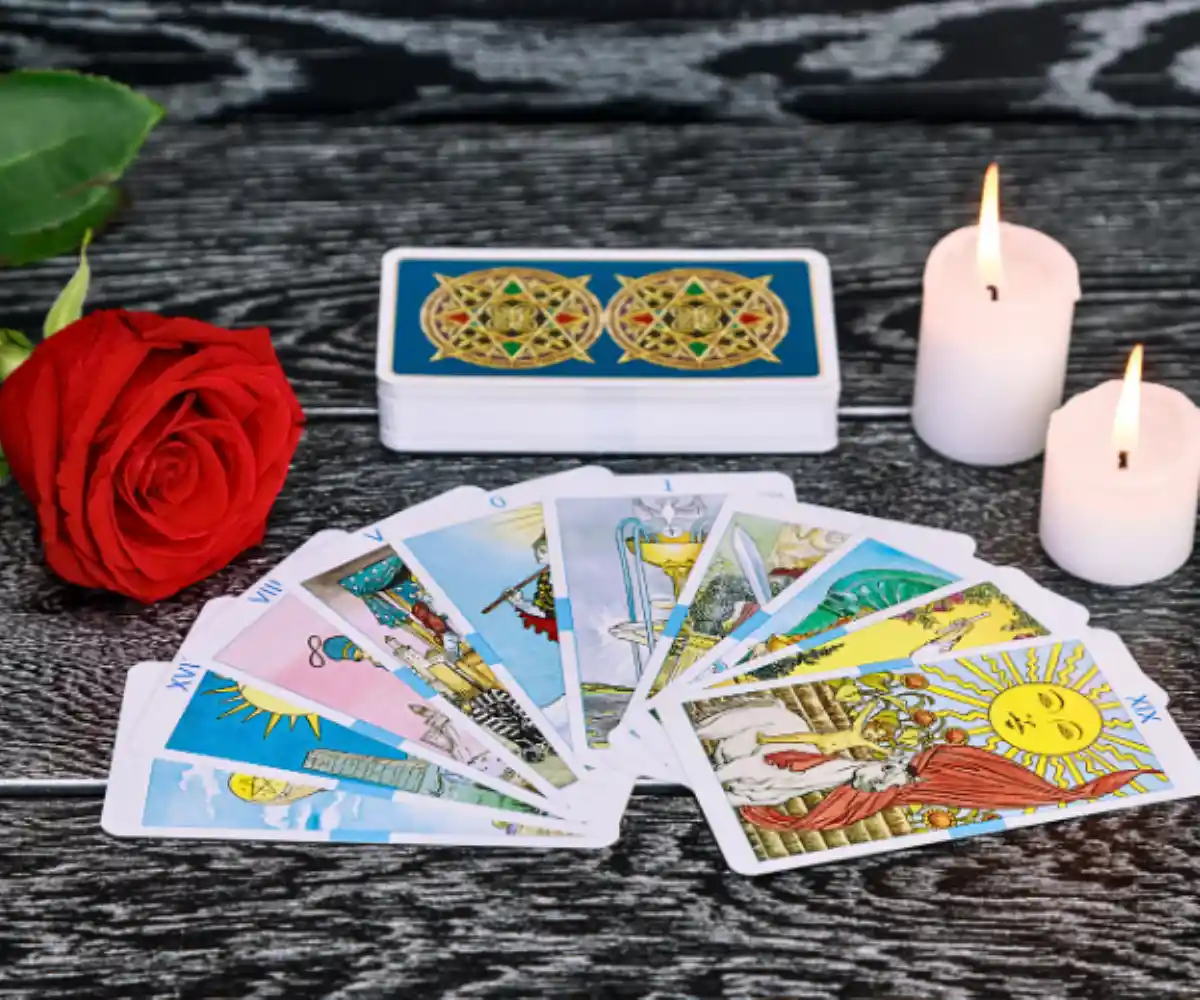 Chiara Luna | Consulti online in Tarocchi. Cartomante e sensitiva, esperta in amore e ritorni Chiara Luna | Consulti online in Tarocchi. Cartomante e sensitiva, esperta in amore e ritorni